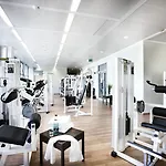 Hotel By Golden Tulip 4*