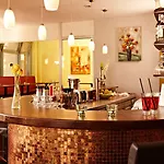 By Golden Tulip Kiel