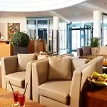 By Golden Tulip Kiel