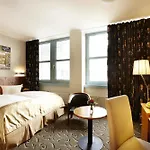 By Golden Tulip 4*