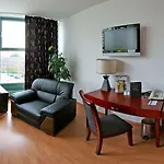 By Golden Tulip Hotel Kiel