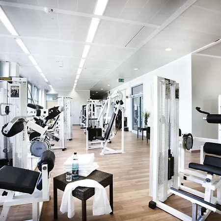 Hotel By Golden Tulip 4*