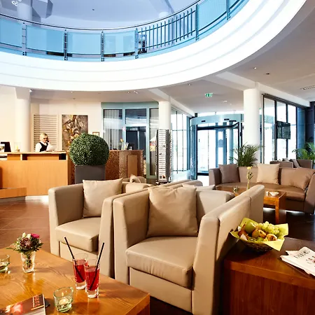 Hotel By Golden Tulip Kiel