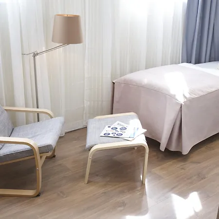 Hotel By Golden Tulip 4*