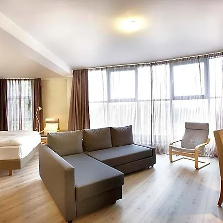 By Golden Tulip Κίελο