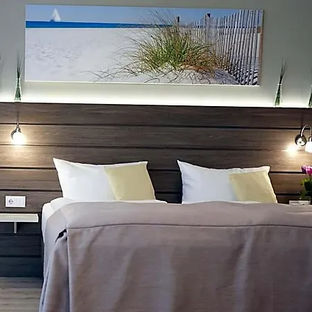 By Golden Tulip 3*