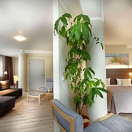 By Golden Tulip