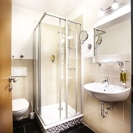 Hotel By Golden Tulip 4*