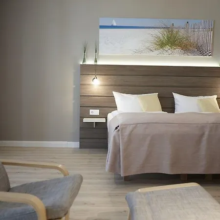 By Golden Tulip
