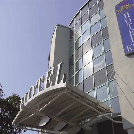 By Golden Tulip Hotel