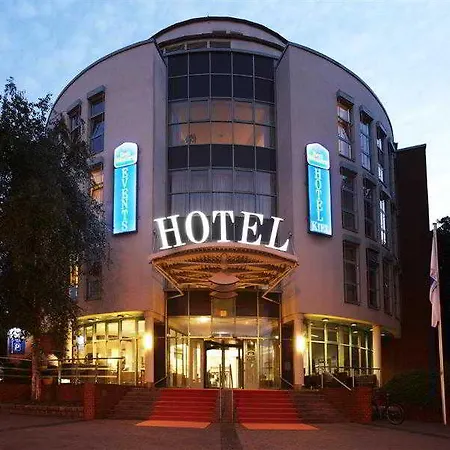 By Golden Tulip Hotel 4*