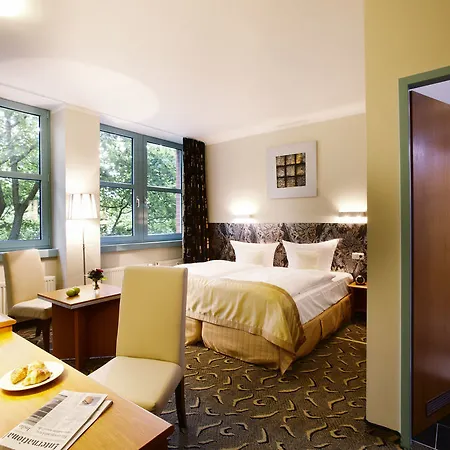 By Golden Tulip 4*