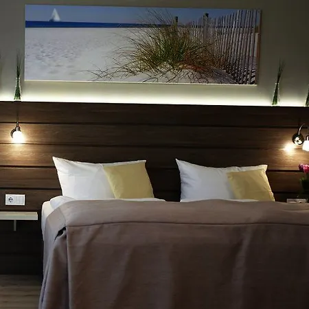 By Golden Tulip 4* كيل