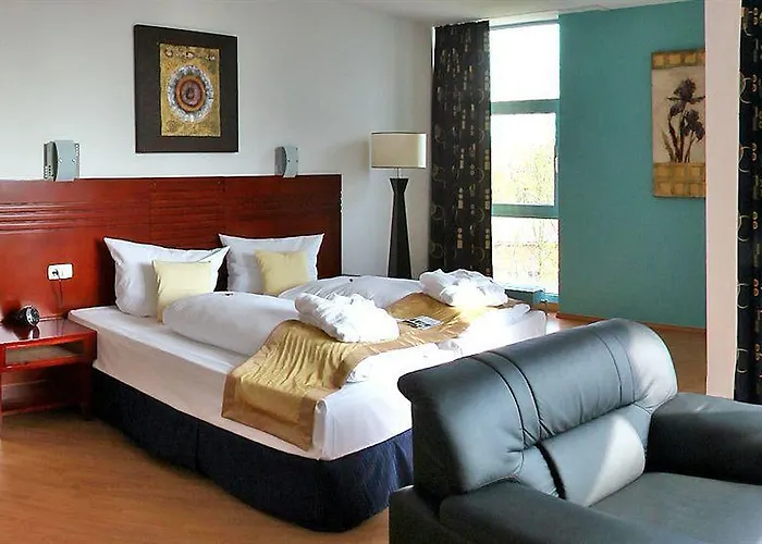 Hotel By Golden Tulip 4*