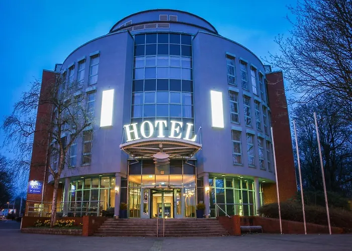 By Golden Tulip Hotel