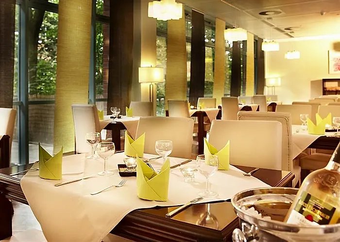 Hotel By Golden Tulip 4*