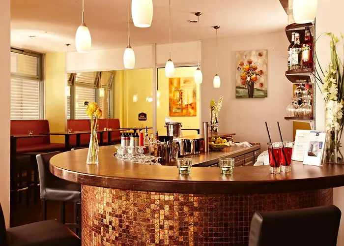 By Golden Tulip Kiel