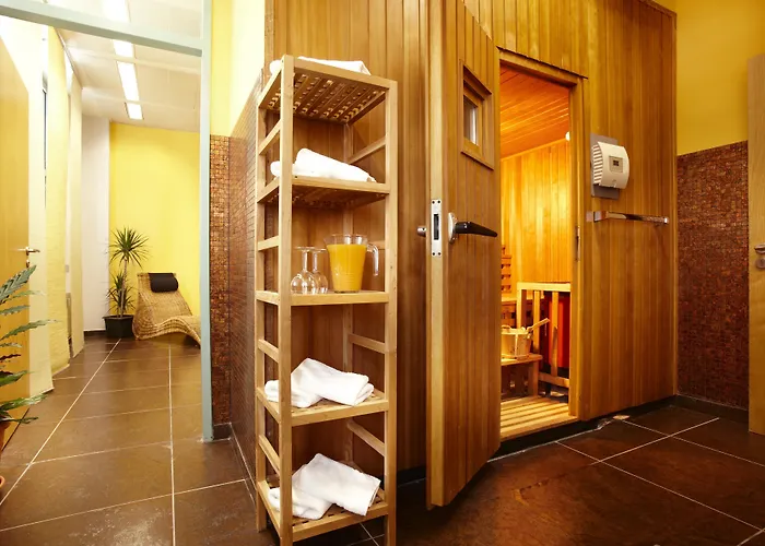 Hotel By Golden Tulip Kiel