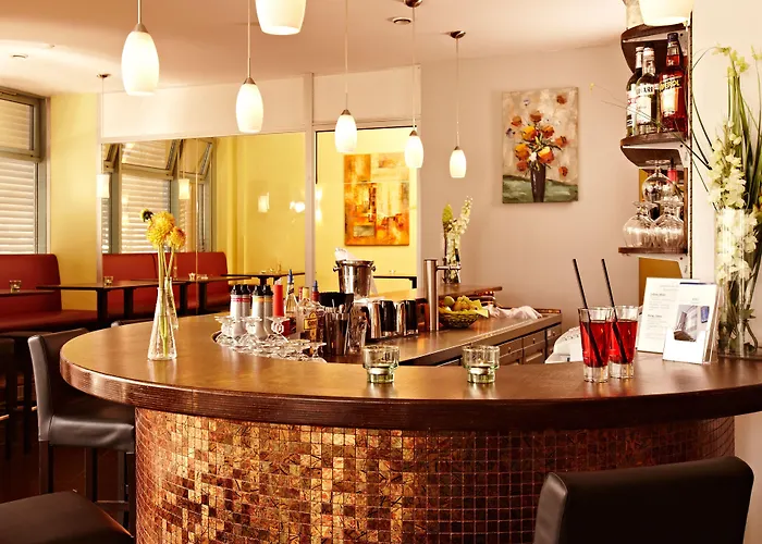 By Golden Tulip קיל