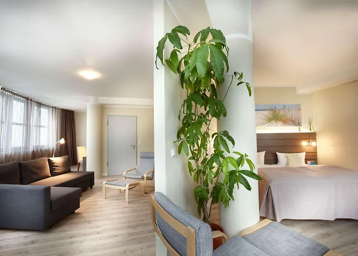 Hotel By Golden Tulip