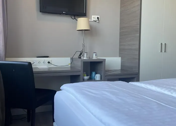 By Golden Tulip 4*