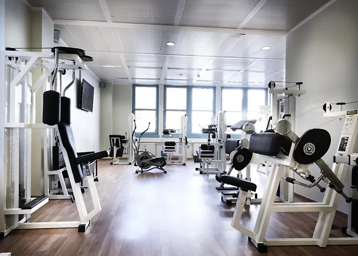 By Golden Tulip 4* Kiel