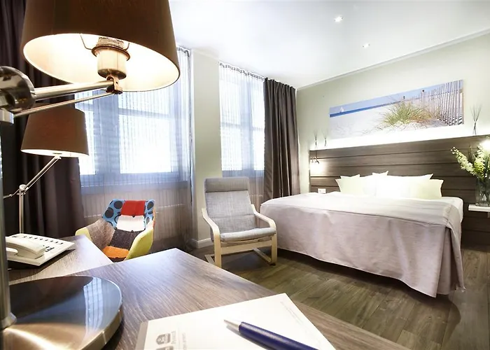 Hotel By Golden Tulip Kiel