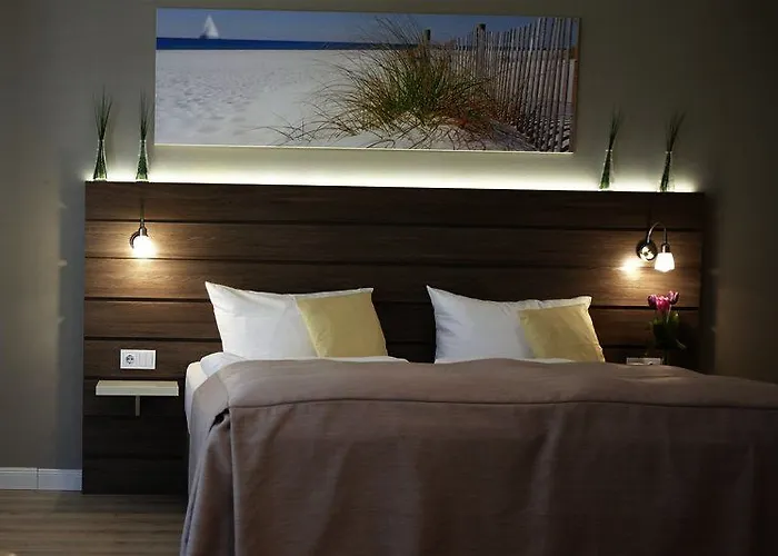 By Golden Tulip 4* קיל