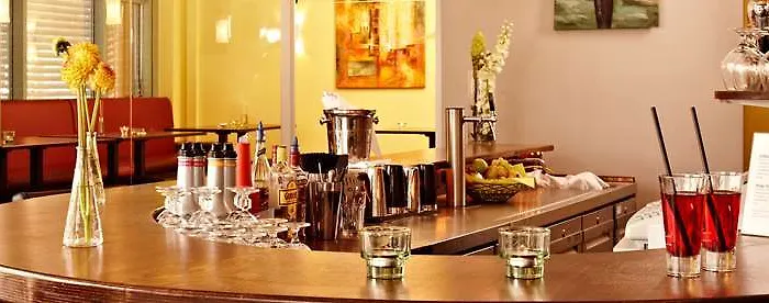 By Golden Tulip 4* Kiel