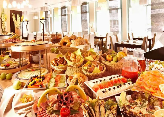 Hotel By Golden Tulip 4*